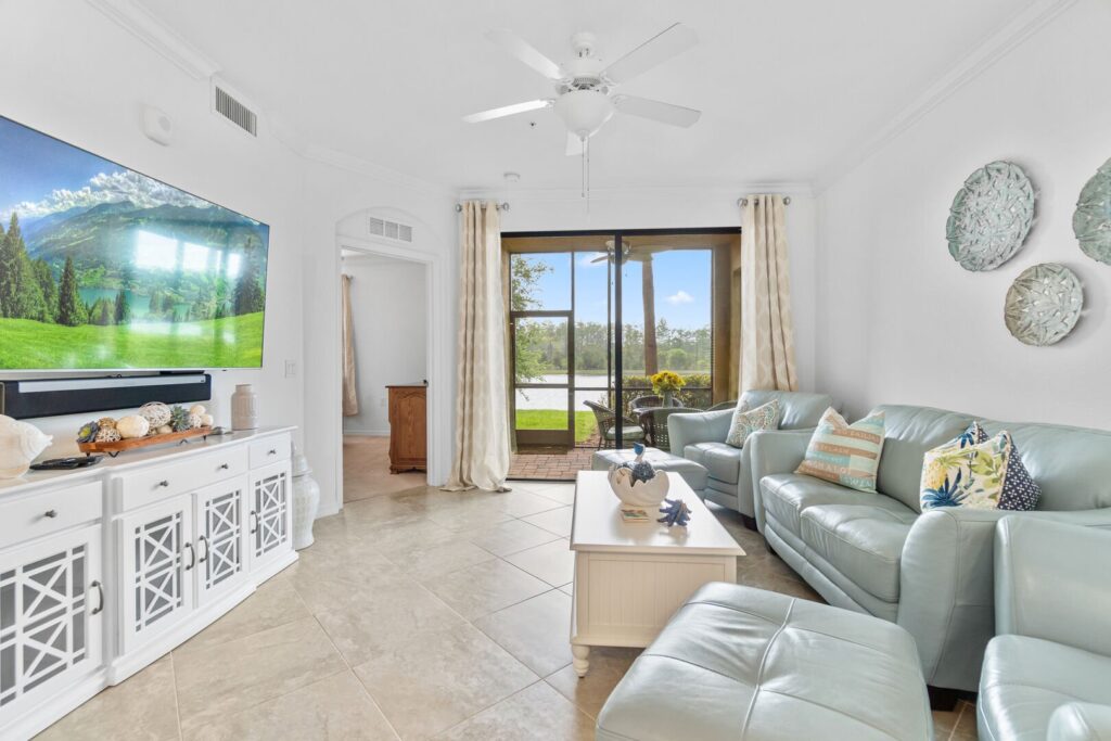 Reserve your last-minute Naples vacation rental