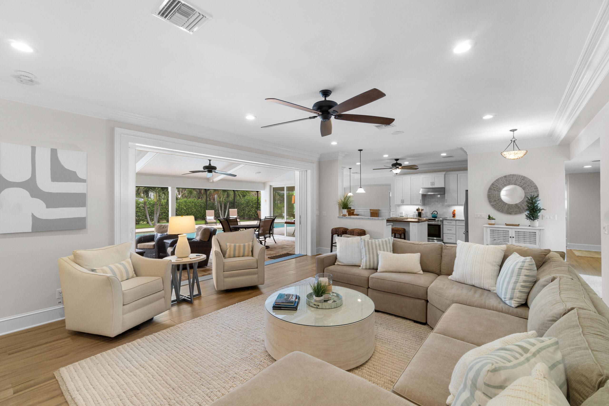 4 Bedroom Central Naples Rentals in Florida